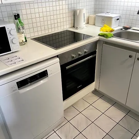 Lägenhet Sympa 6p Avec Garage Et Terrasse Ensoleillee Et Spacieuse A 25m De La Westende *