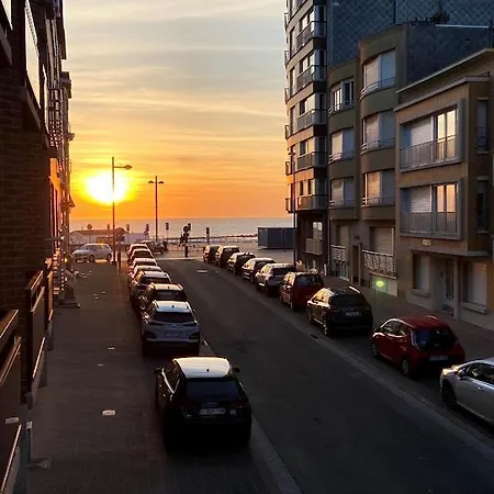 Sympa 6p Avec Garage Et Terrasse Ensoleillee Et Spacieuse A 25m De La Westende Lägenhet Middelkerke