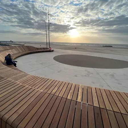Lägenhet Sympa 6p Avec Garage Et Terrasse Ensoleillee Et Spacieuse A 25m De La Westende